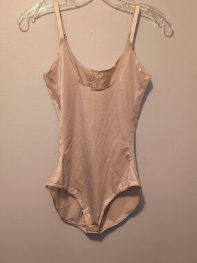 Assets By Spanx Light Nude Seamless Shapewear Bodysuit